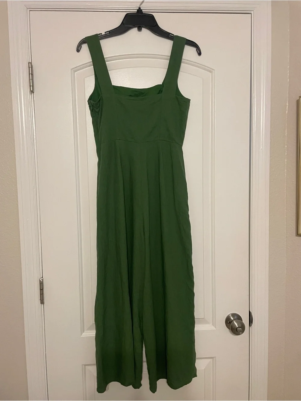 Mango straight- fit linen Olive Green Square-Neck Jumpsuit size XS/2